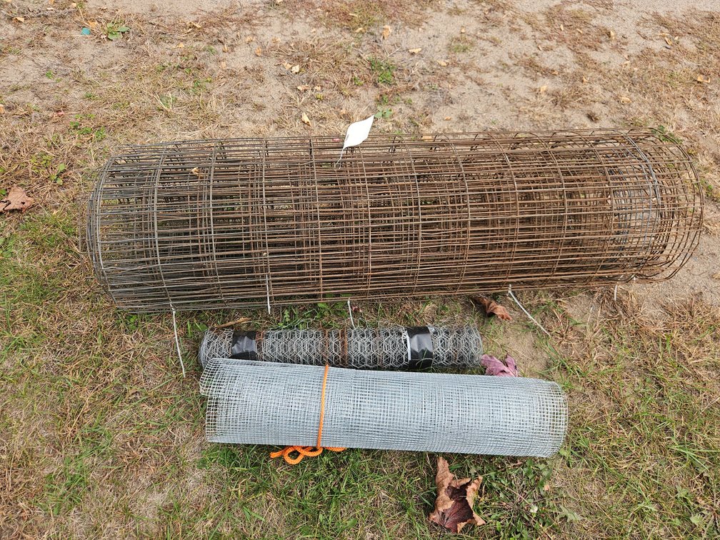 Assorted Wire Fencing