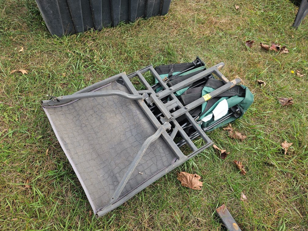 Hanging Tree Stand, Folding Cot
