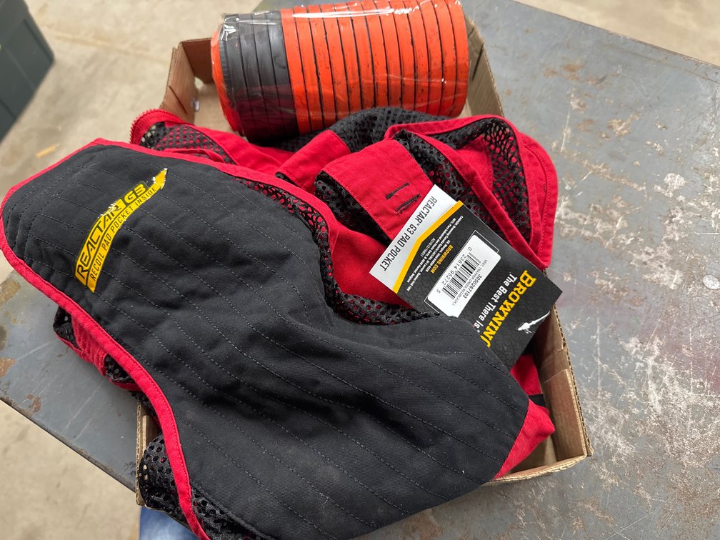 Browning Vest, 17 Clay Pigeons