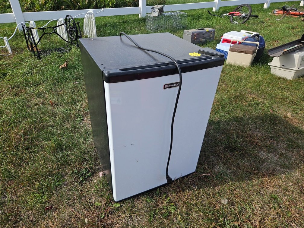 Emerson Mini Fridge