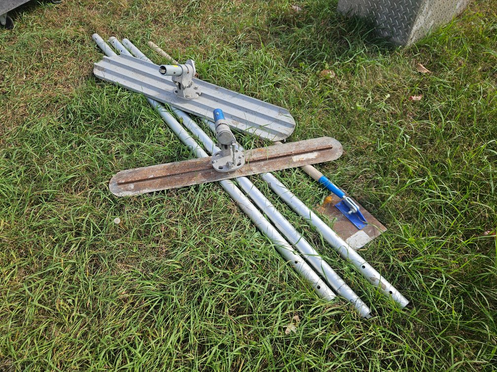 3 Cement Floats with Extensions
