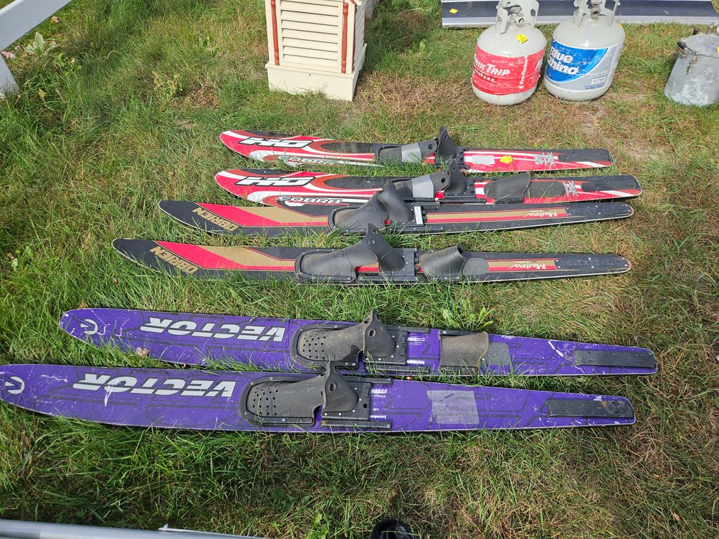 3 Pairs Water Skis