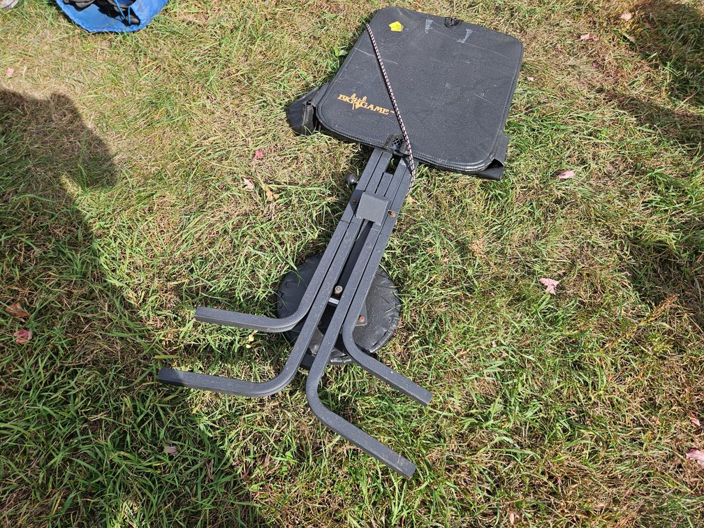 Big Game Tree stand