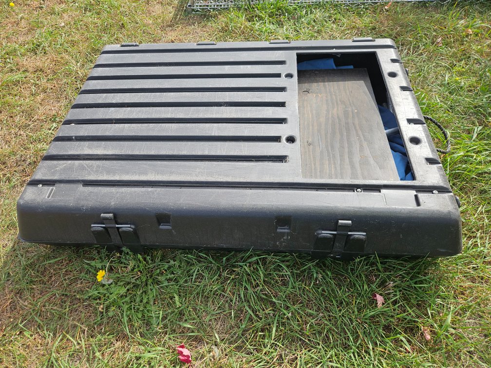Portable Fish House