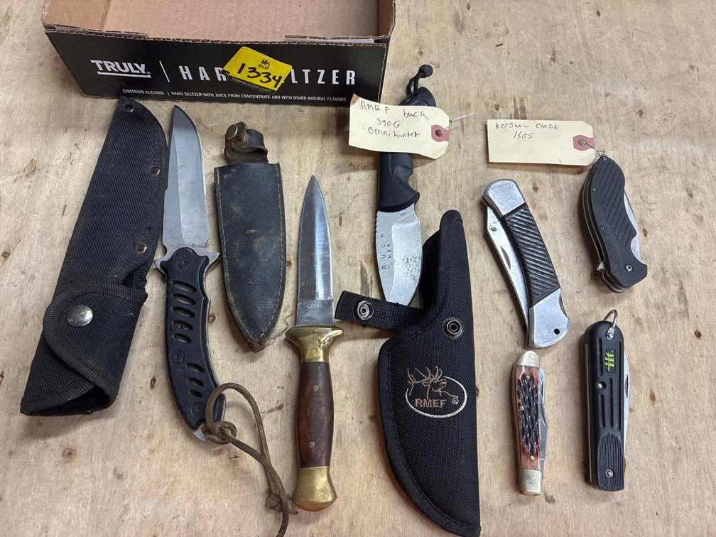Assorted Knives