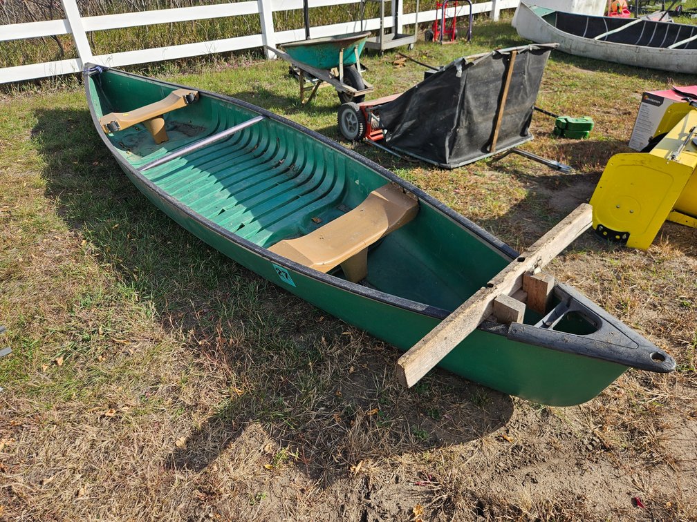 Pelican Plastic 16' Canoe