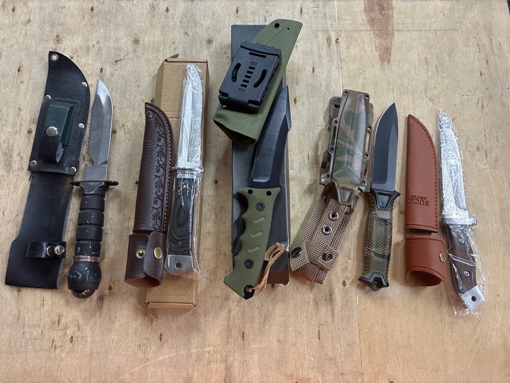 Assorted Knives