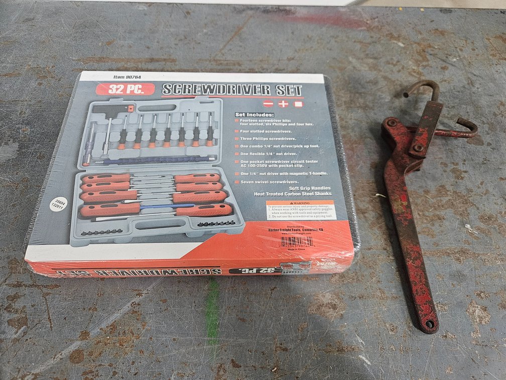 32 Piece screwdriver set