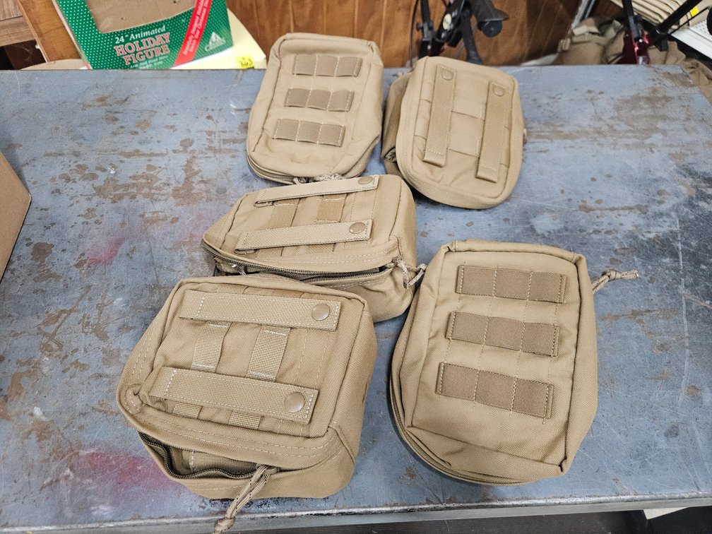 5 Tactical Tailor pouches