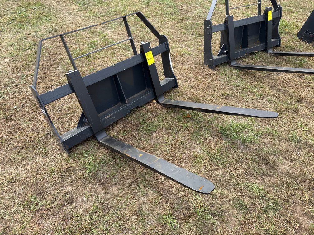 36" pallet forks for mini skid