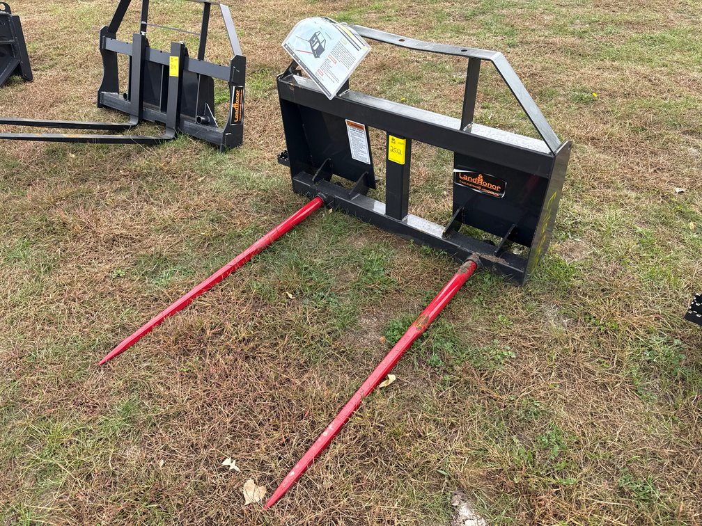 Skid Loader bale spear