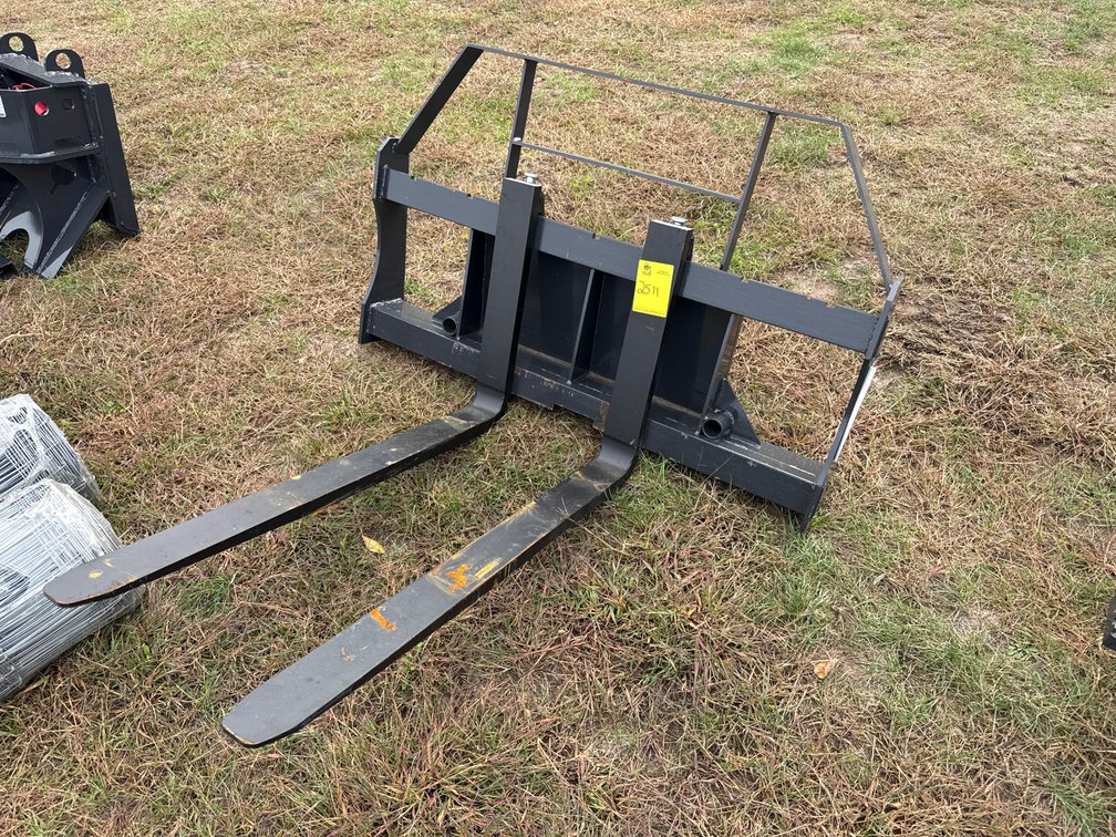 36" pallet forks for mini skid