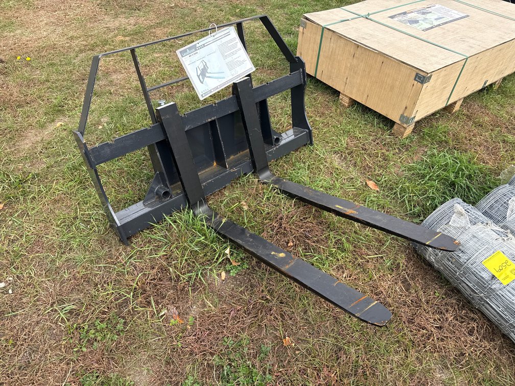 36" pallet forks for mini skid