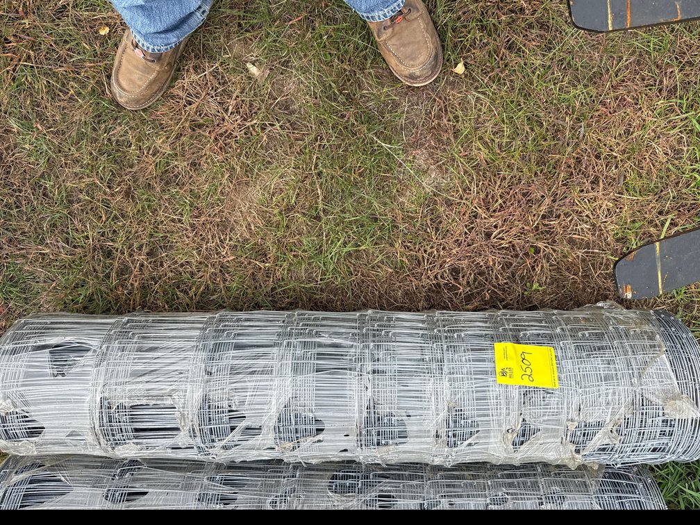 4'x330' roll of fence