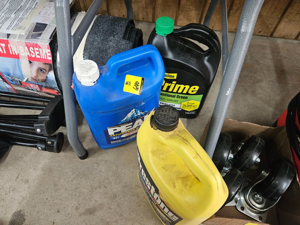 2 1/2 Jugs anti-freeze