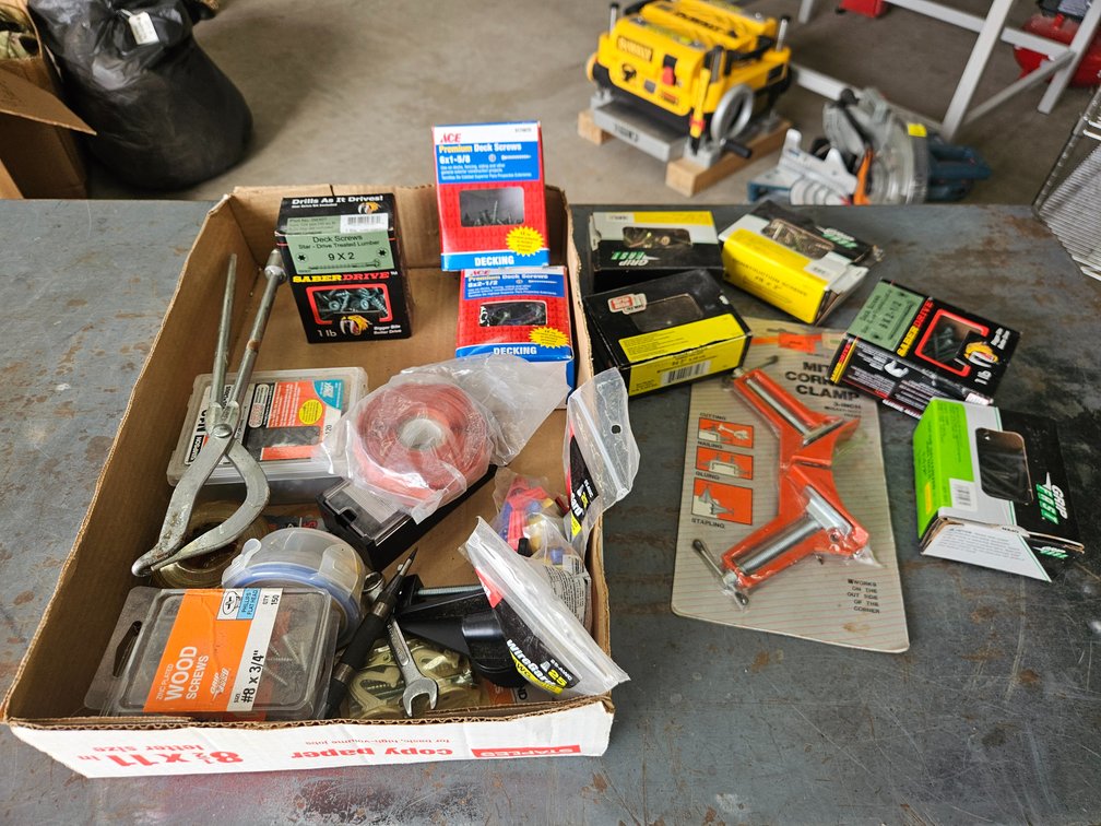 Assorted screws and misc.