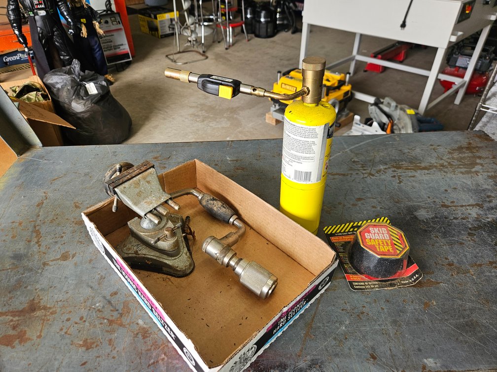 Vacuvise, mini torch, misc.