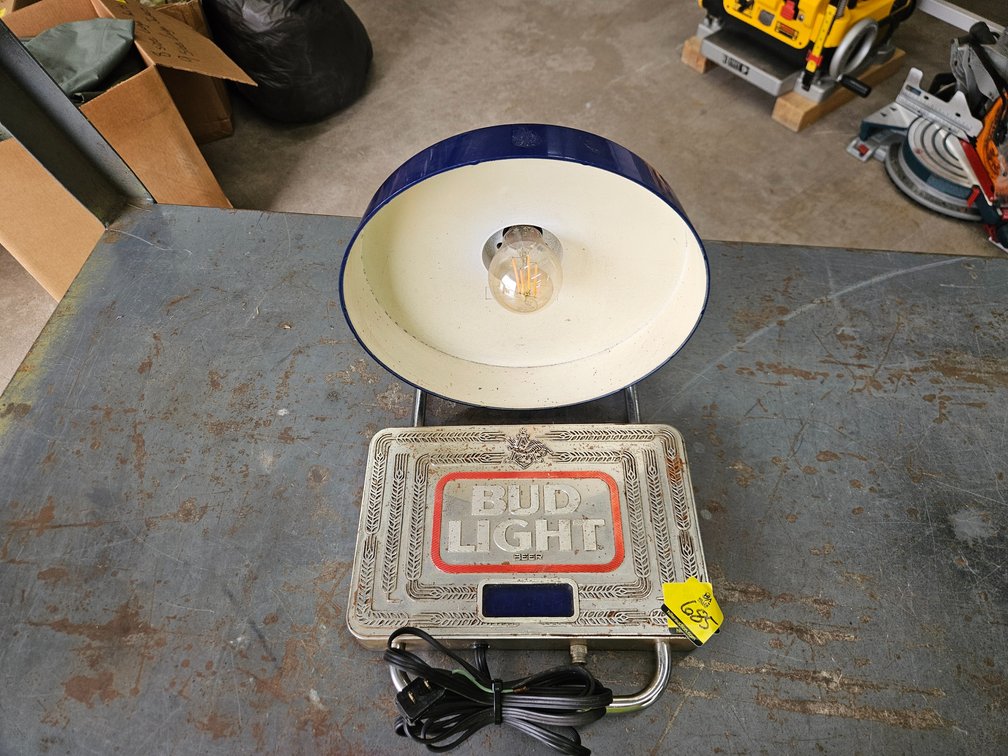 Bud Light lamp