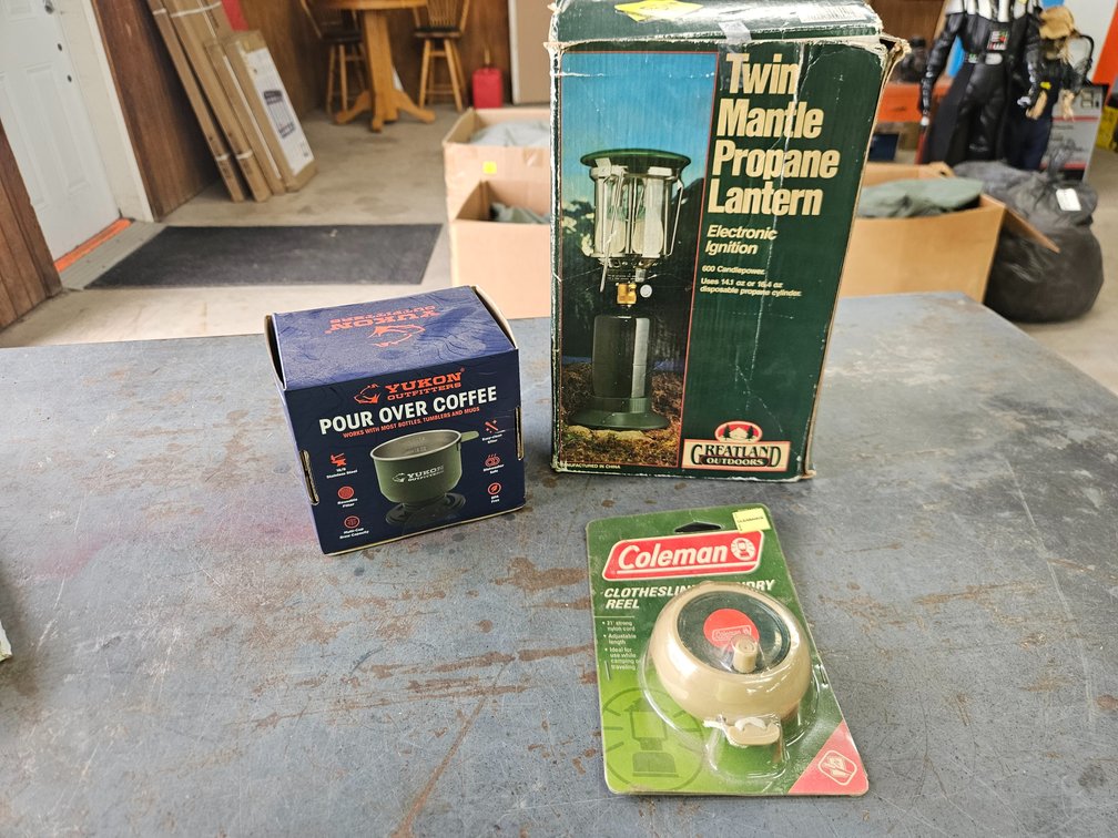 Twin Mantle propane lantern