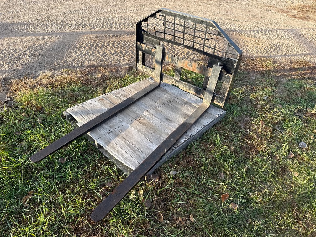 60" Pallet Forks