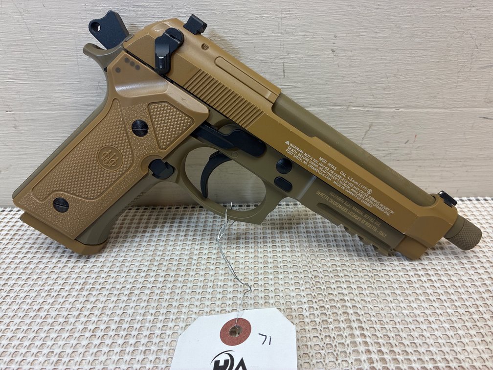 Bertta M9A3 Air Pistol SN# 22H08805 .177 C02