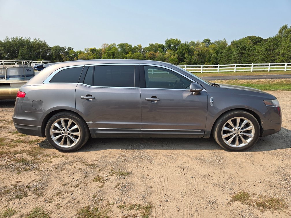 2010 Lincoln MKT Vin-2LMHJ5AT9ABJ26718