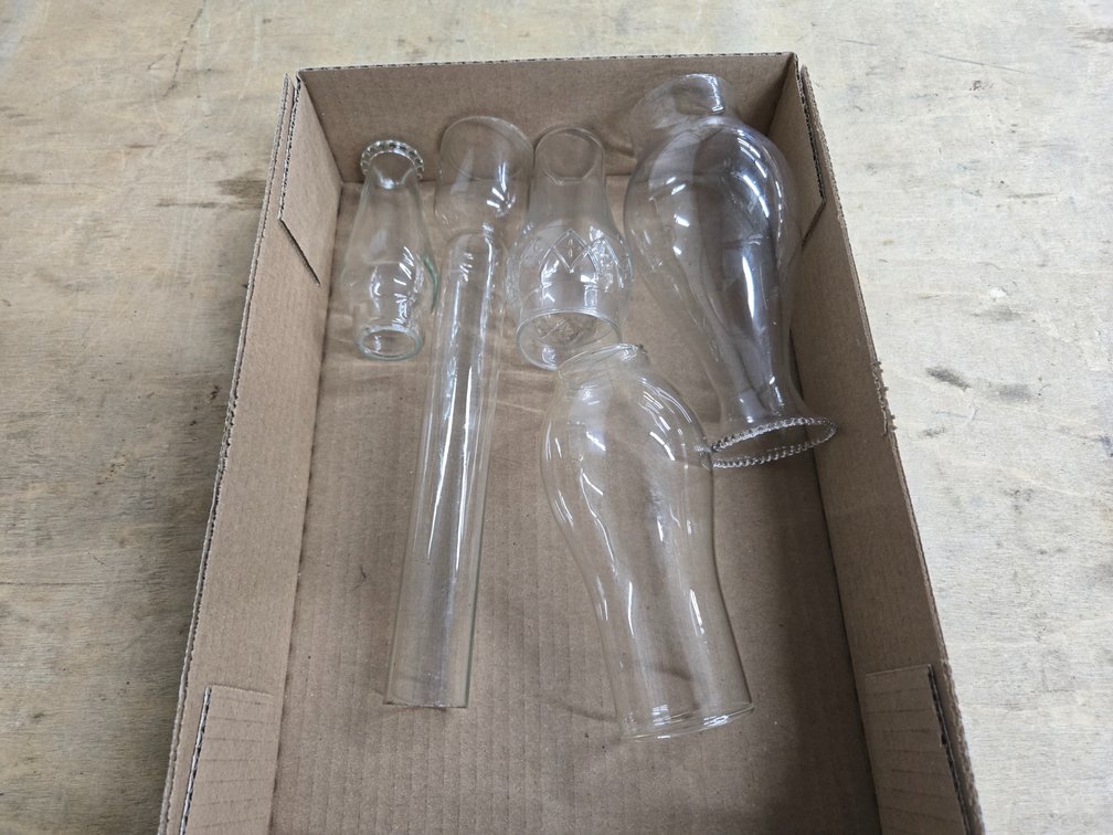5 Glass chimneys