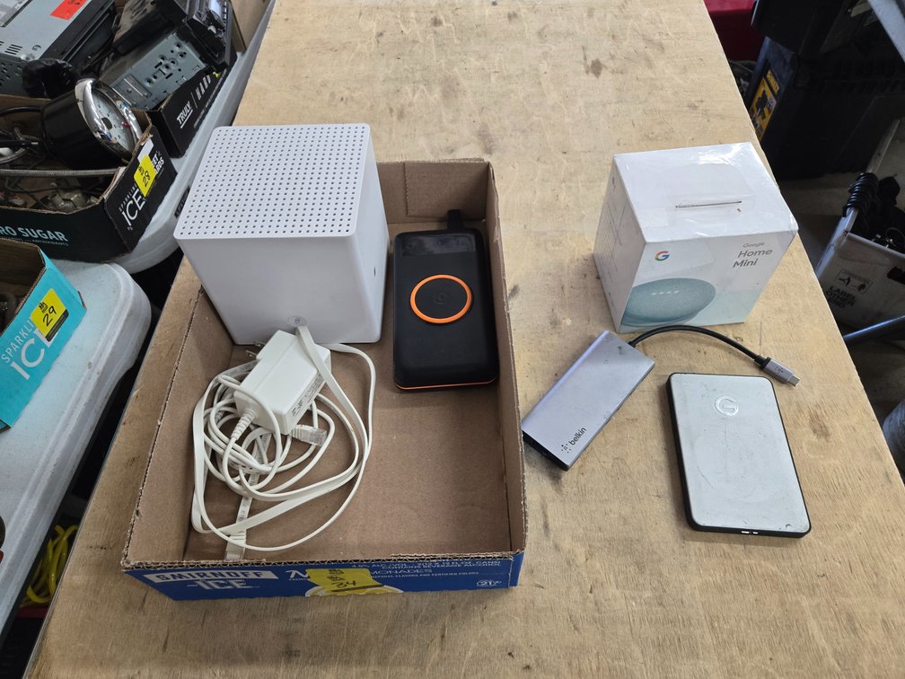 Speakers, multi media hub, mobile USB, and misc.