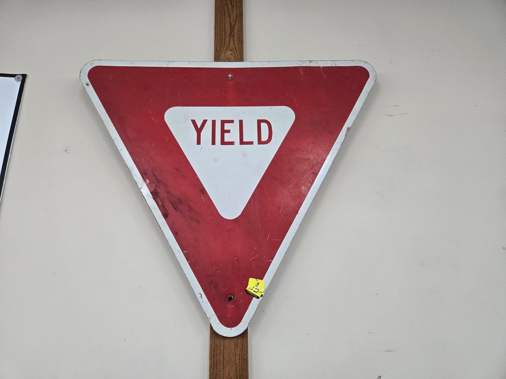 Yield sign