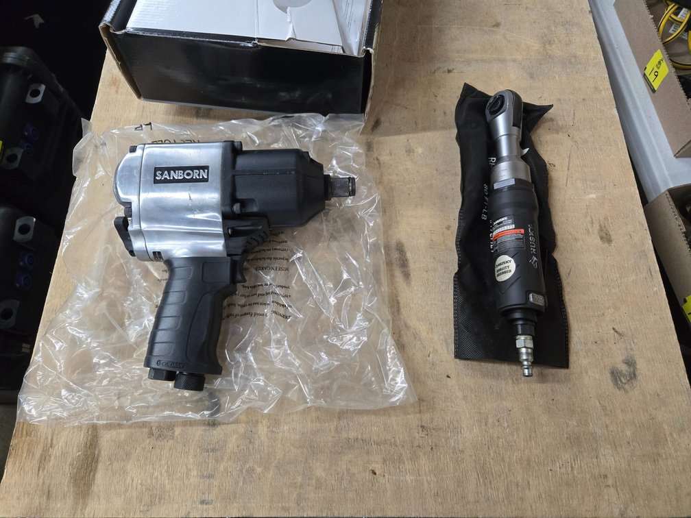 Sanborn air 3/4" impact wrench, Husky 3/8" air rachet