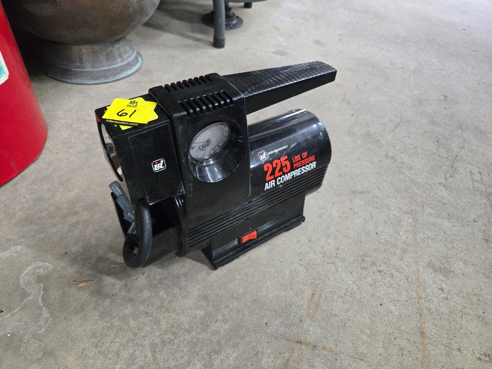 Car air compressor