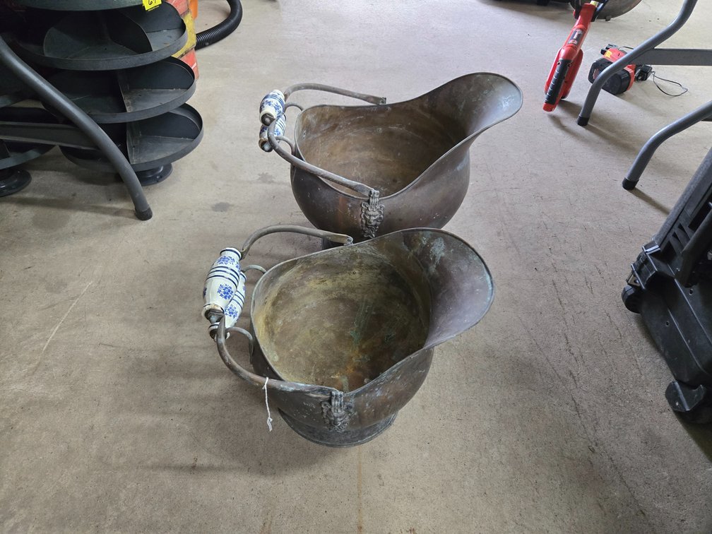 2 Coal buckets