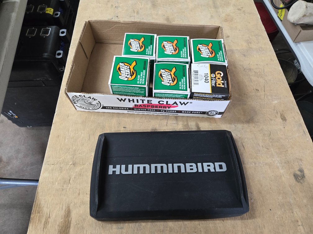 Various oil filters and Hummingbird rubber cover