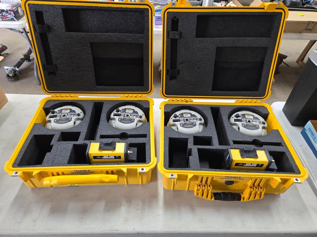 Trimble R8 model 3 receiver pair and Trimble HPB450 base