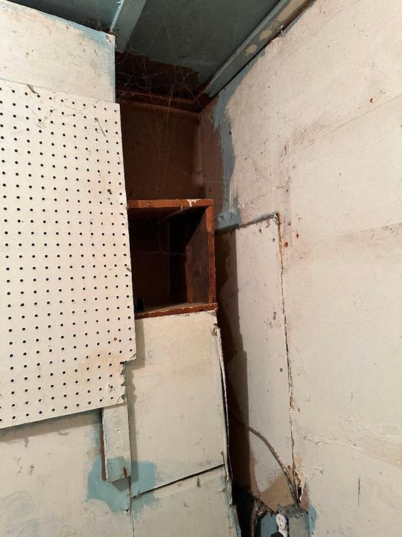 Image for Live Onsite Real Estate Auction with Online Bidding