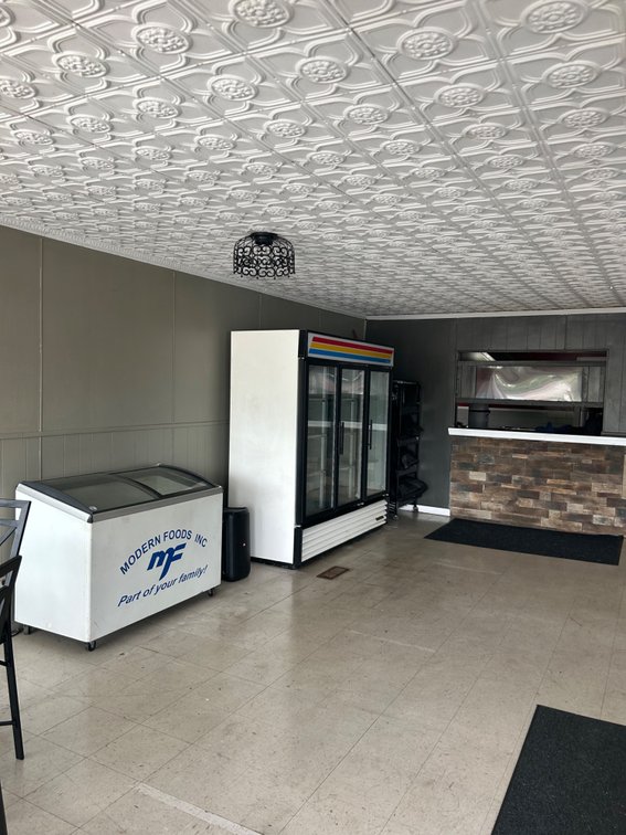 Image for Live Onsite Commercial Real Estate Auction with Online Bidding