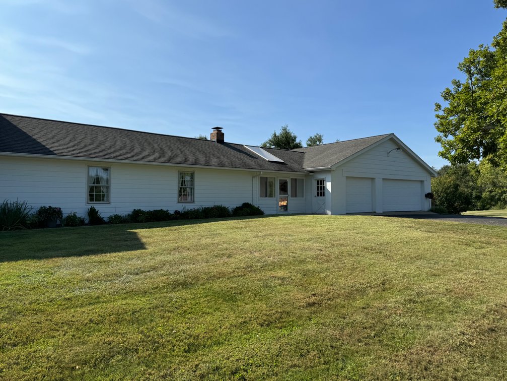 Image for Live Onsite Real Estate Auction with Online Bidding