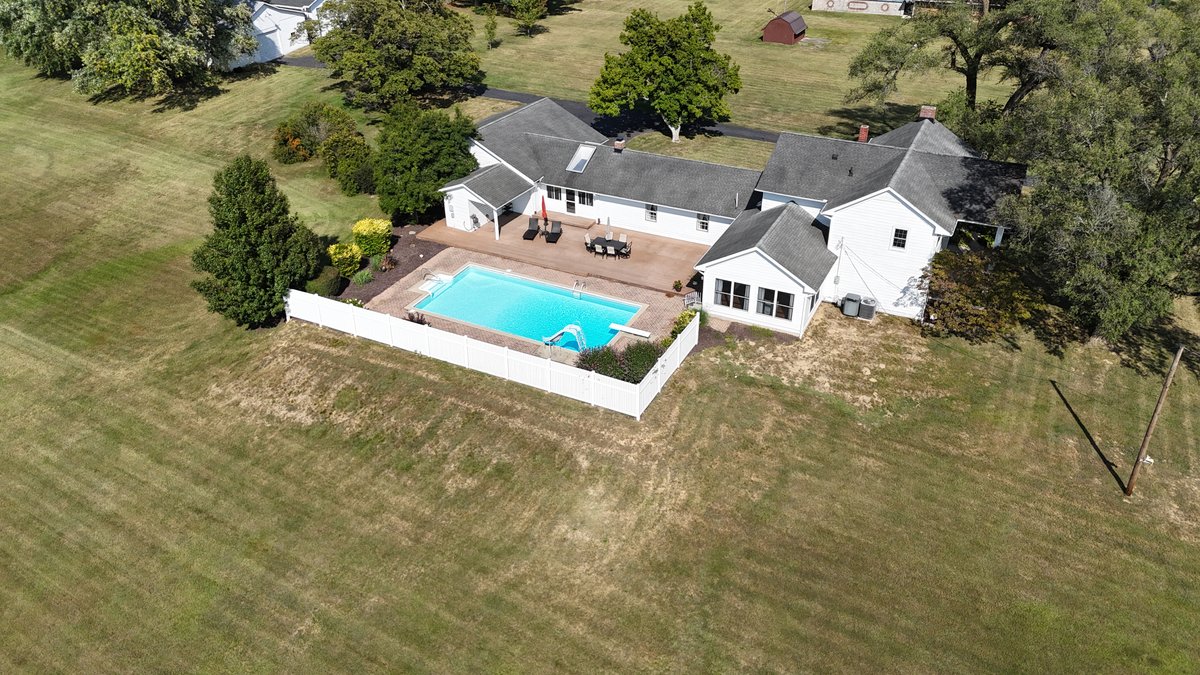 Image for Live Onsite Real Estate Auction with Online Bidding
