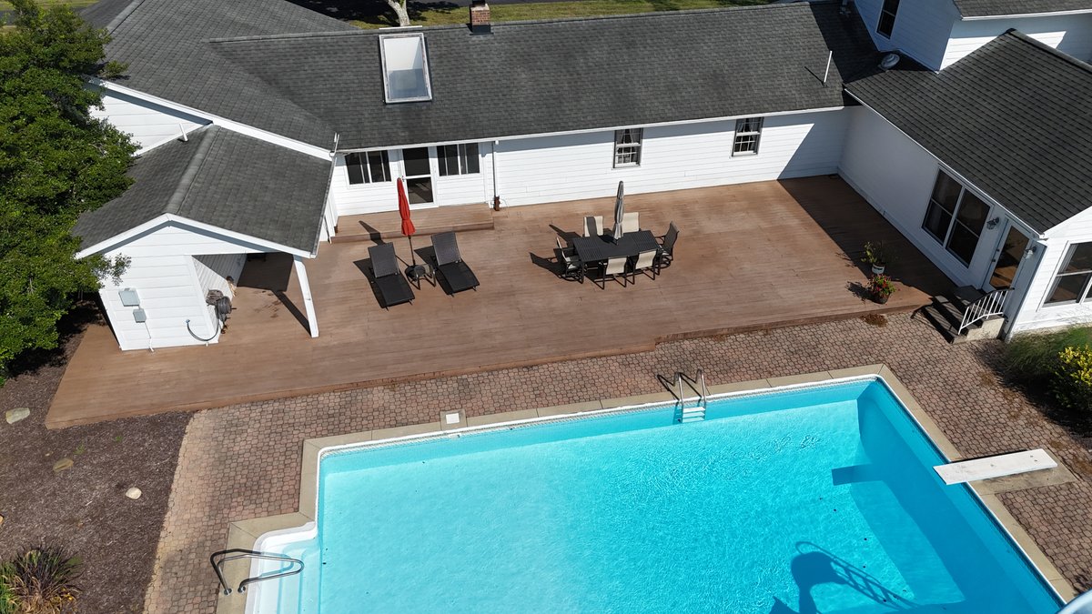 Image for Live Onsite Real Estate Auction with Online Bidding