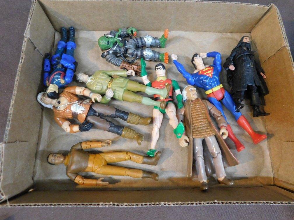 Lot of Assorted Action Figures