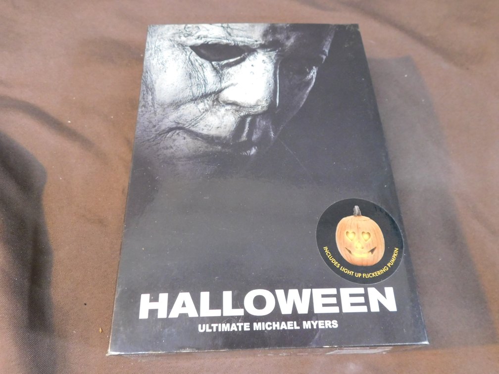 Halloween Ultimate Michael Myers Action Figure 7 1/2", New in Package