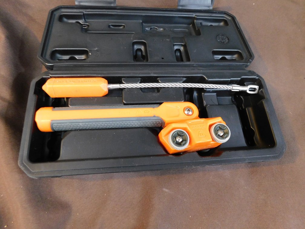Klein Tool Magnetic Wire Puller for Electrical Wiring