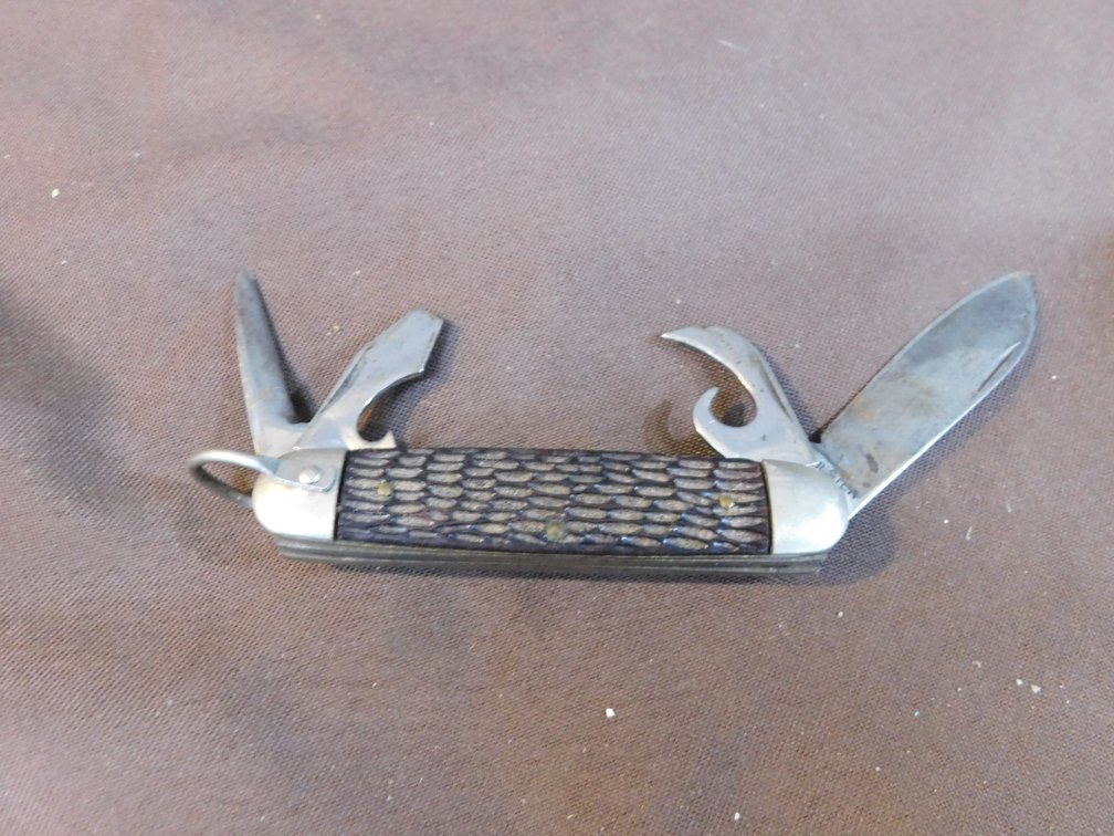 Vintage Ulster USA Knife 3 1/2"