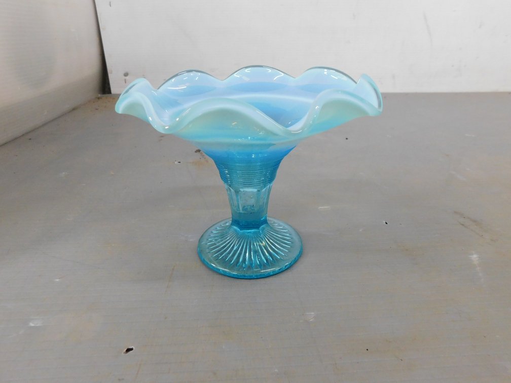 Opalescent Glass Vase 5" T