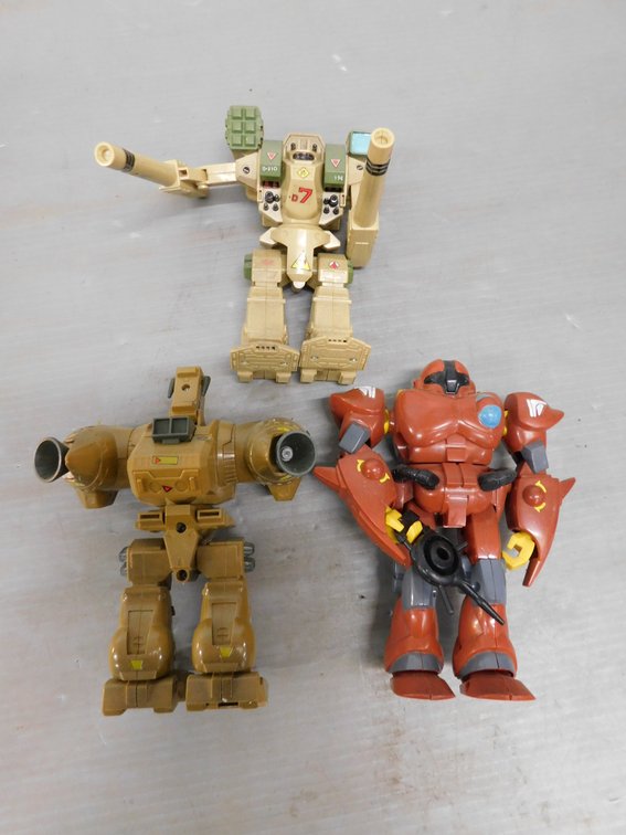 3 RoboTech Action Figures 1984, 1994, 1994