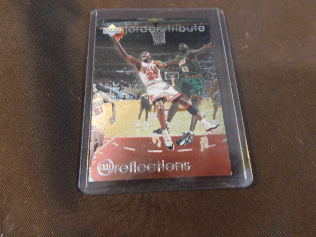 1998 Michael Jordan Reflection Card #MJ61 by Upper Deck
