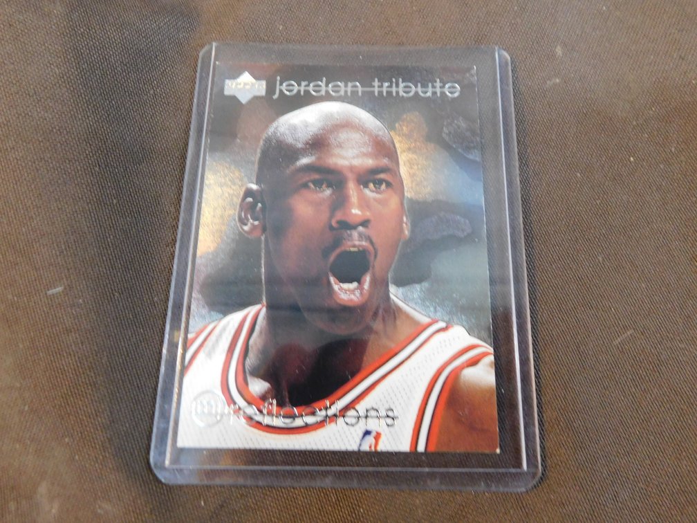 1998 Michael Jordan Reflection Card #MJ76 by Upper Deck