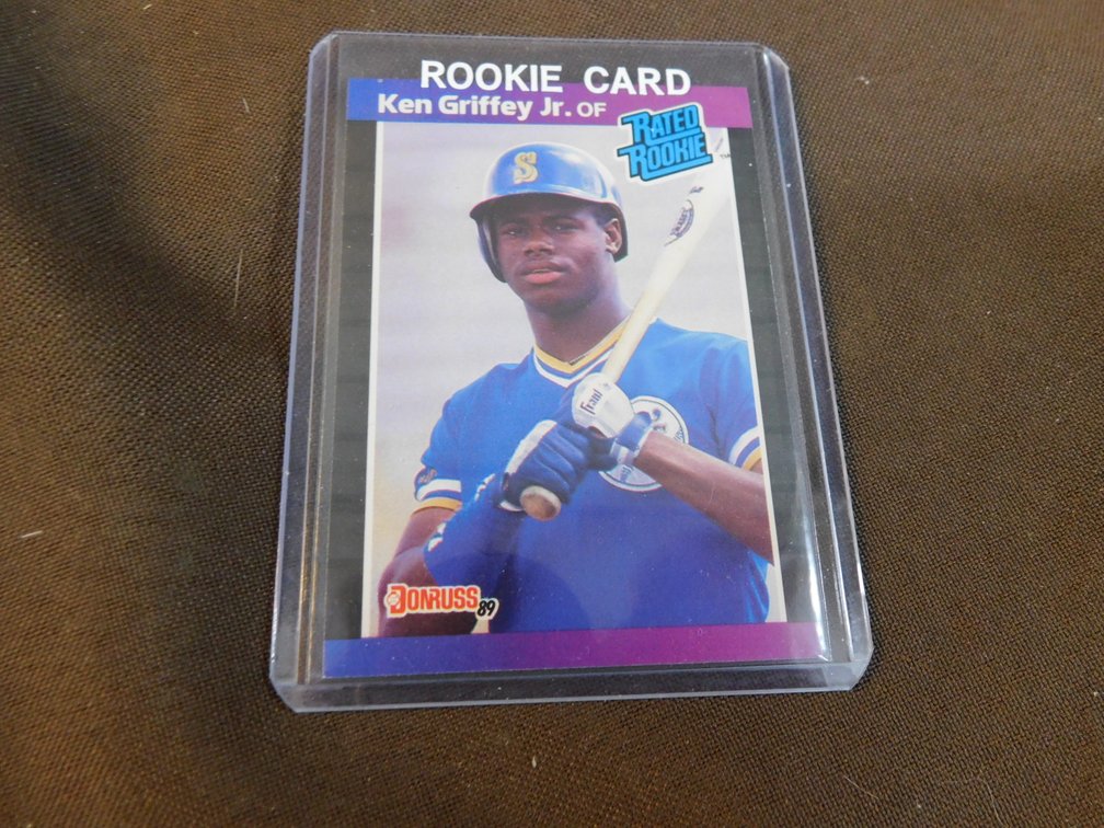1989 Ken Griffey Jr "rookie" Card #33 by Donruss