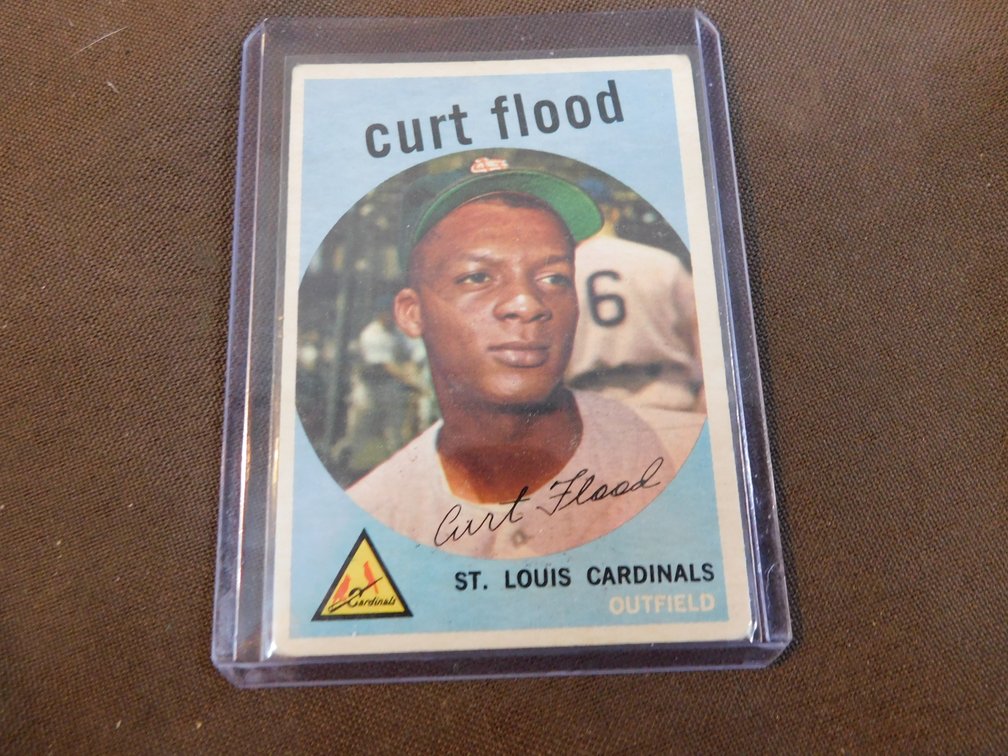 1959 Curt Flood Card #353 by Topps