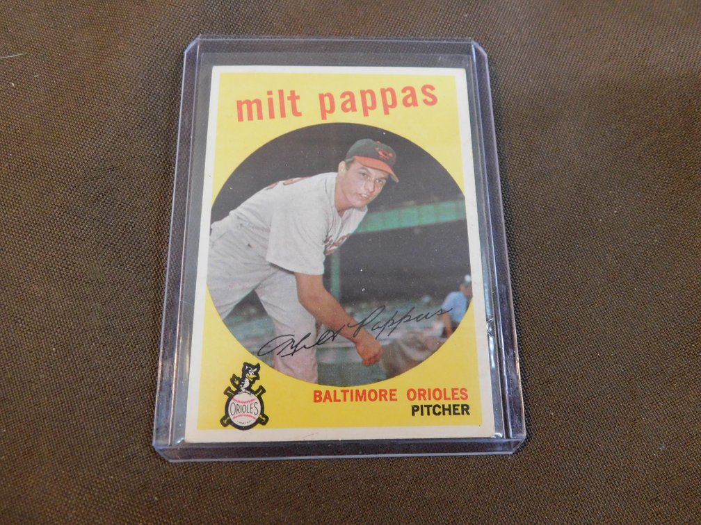 1959 Milt Pappas Card #391 by Topps
